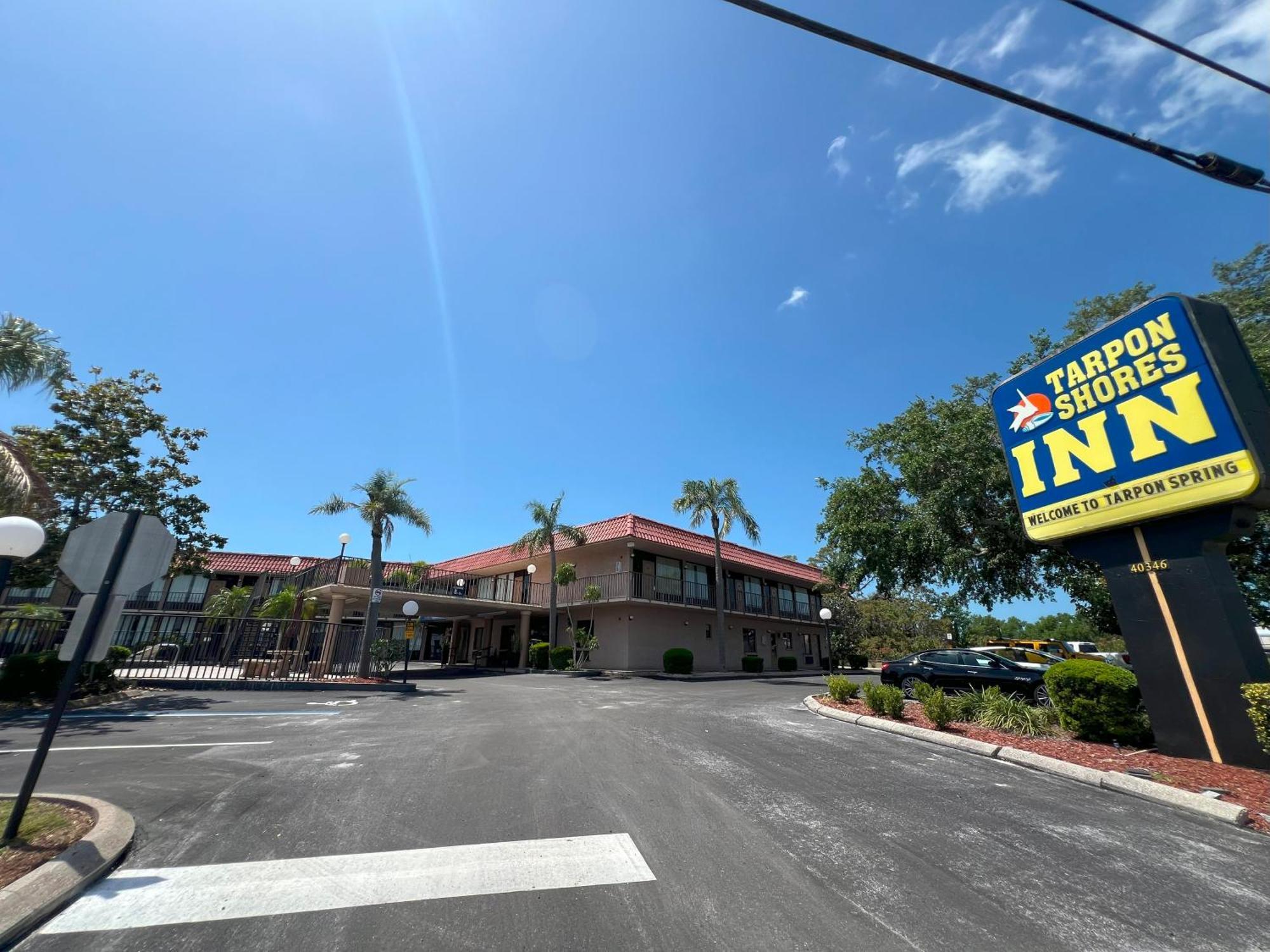 Tarpon Shores Inn Tarpon Springs Bagian luar foto