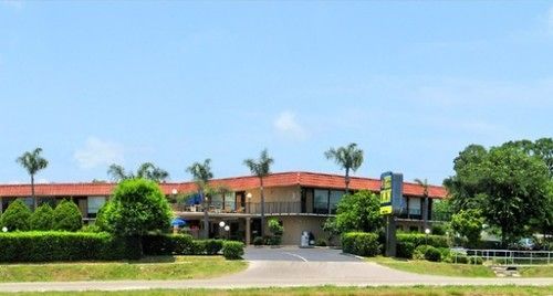 Tarpon Shores Inn Tarpon Springs Bagian luar foto