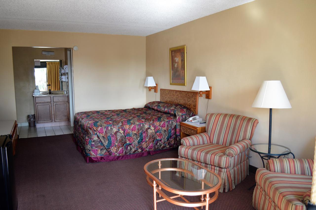 Tarpon Shores Inn Tarpon Springs Bagian luar foto