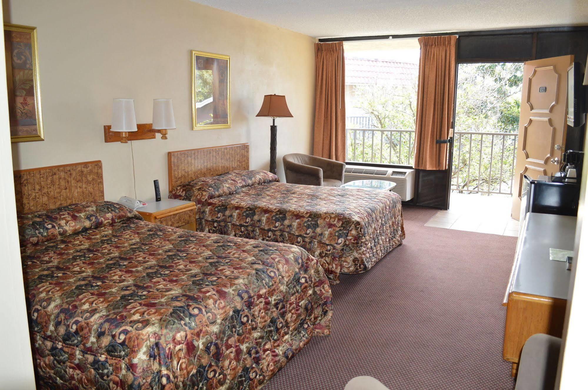 Tarpon Shores Inn Tarpon Springs Bagian luar foto